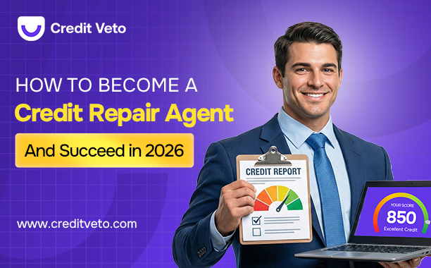 Image of a credit repair agent with a laptop displaying 850 credit score and credit score chart int he other hand illustrating how to become a credit repair agent